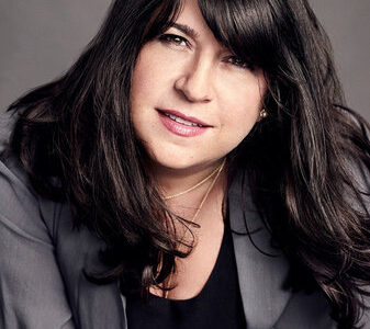 E.L. JAMES - AUTHOR OF 50 SHADES OF GREY